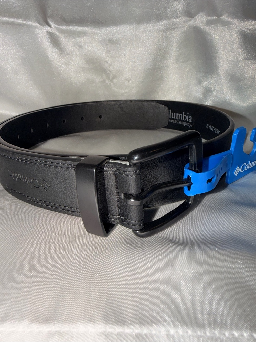 NWT Columbia Men’s Black Casual Faux Leather Belt Size M 34-36 Matte Buckle